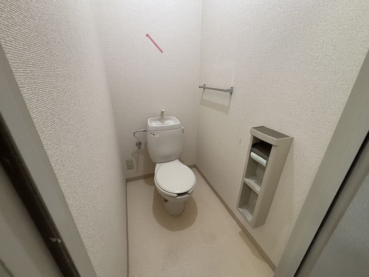 ディアス千尋の内装