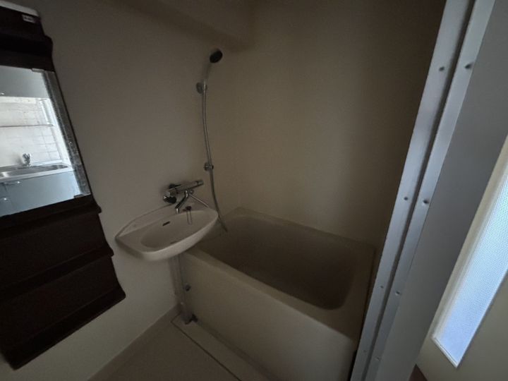 ジュネス神屋町の風呂