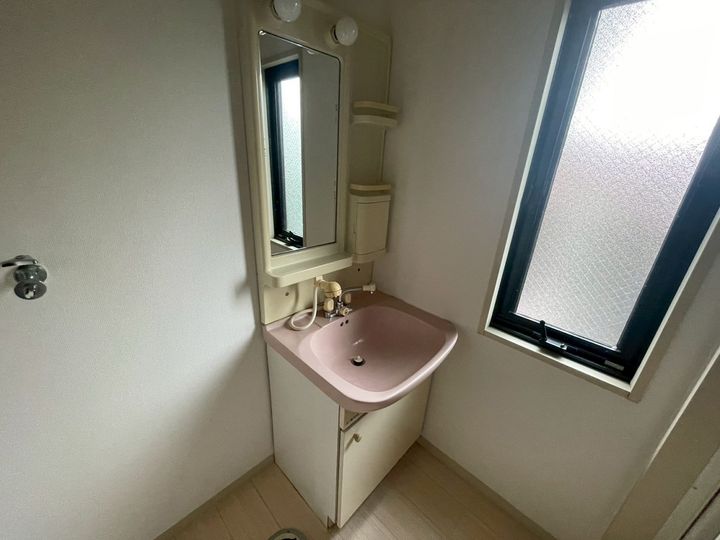 銀の馬車道 壱番館D102の内装