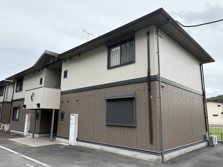 きん・こん・館 B棟105の外観