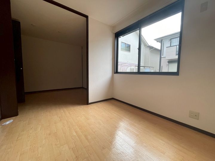 ハイツサンライフC棟の玄関