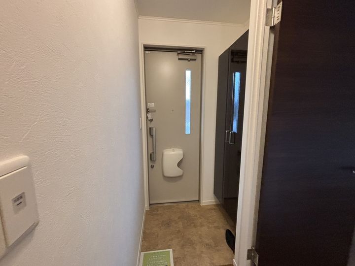 ローザンコートの玄関