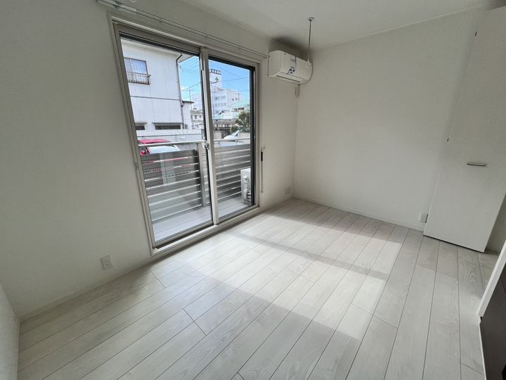 SKハイツの居間