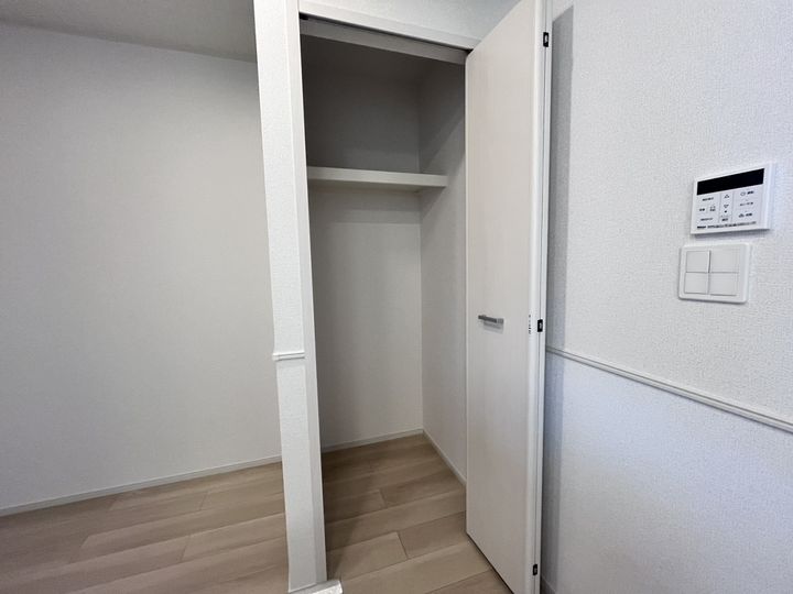シャリティ・ベルⅡのその他画像