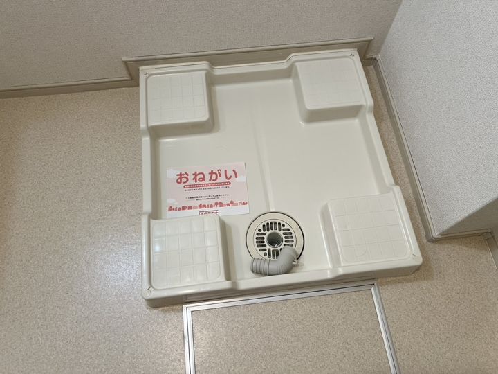 ホワイトローズの内装