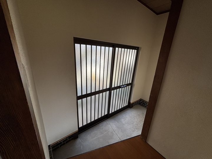 兵庫県姫路市伊伝居(一戸建)の賃貸物件westの玄関