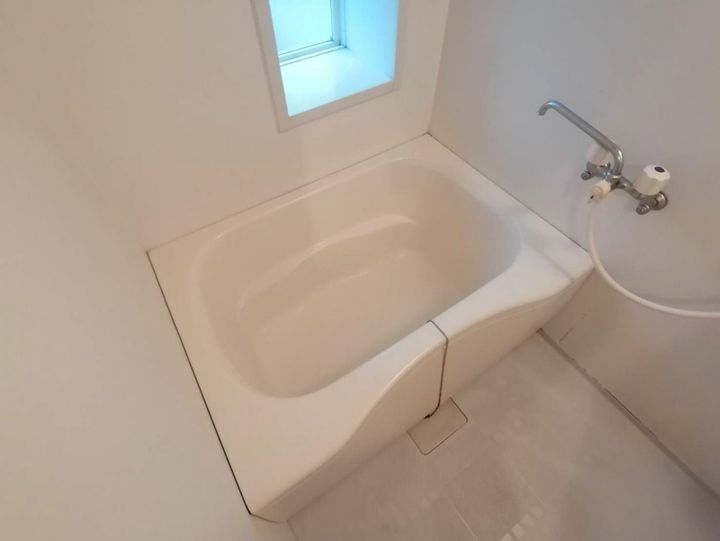 クレッシェンドKJの風呂