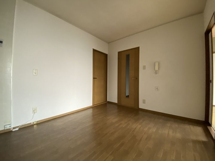 ハイム山陽の内装