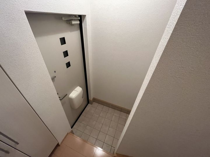 エスペランサⅡの玄関