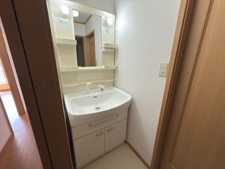 エスト ソ−レの内装