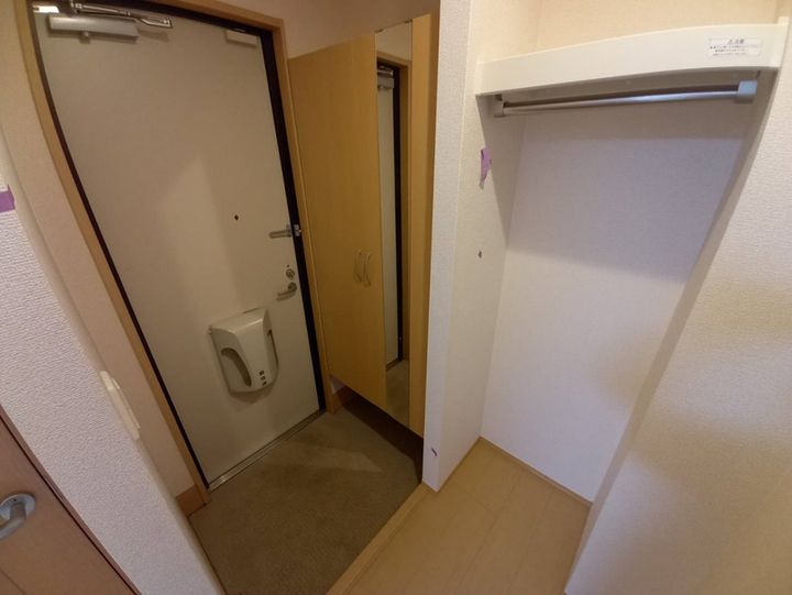 グランヒル青山の玄関