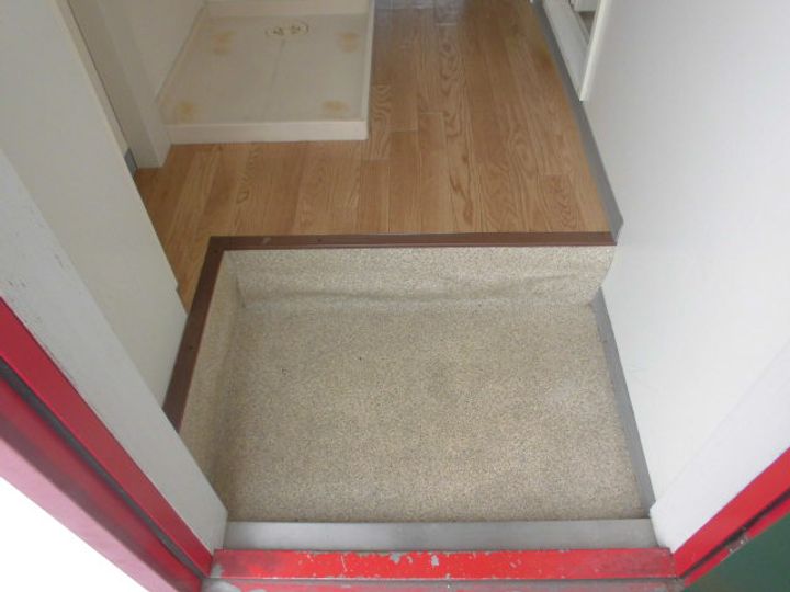 パステルSKの玄関