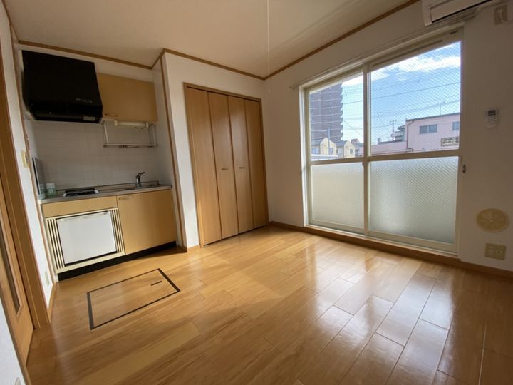モンテメール203の居間