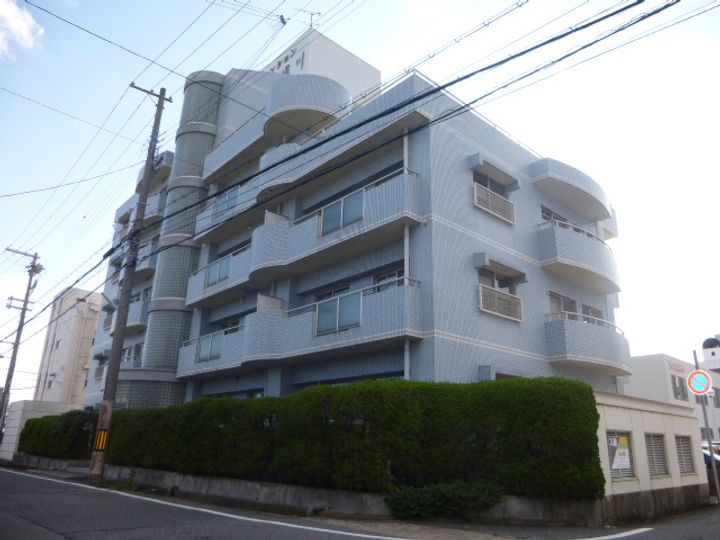 マンション外堀川の外観