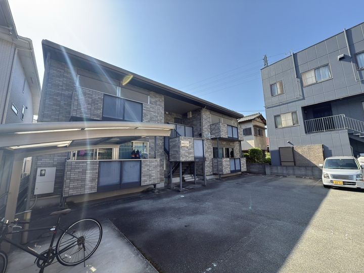 絵領ガーデンの外観