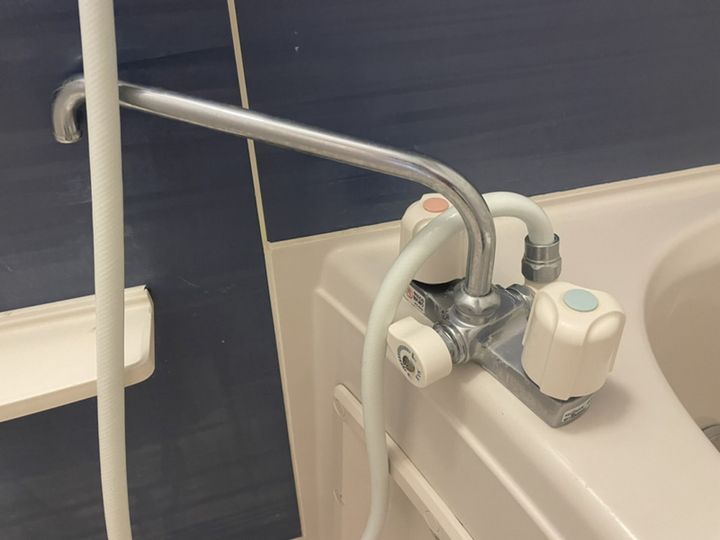 フィオーレ西庄Aの風呂