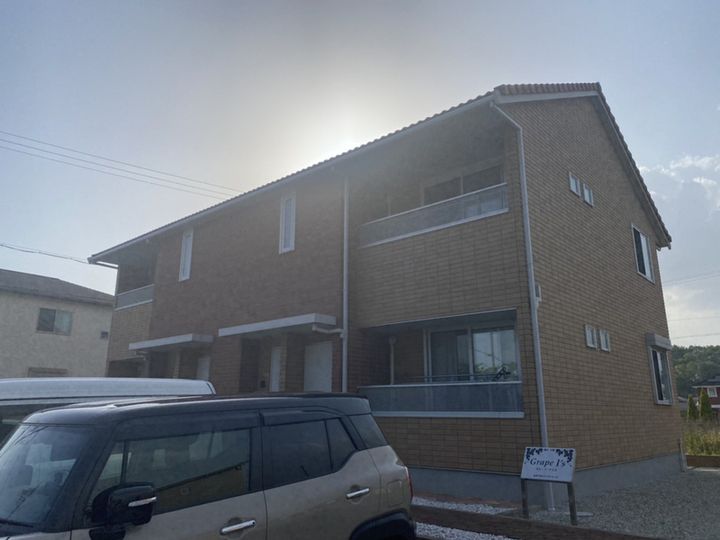 グレープアイズの外観