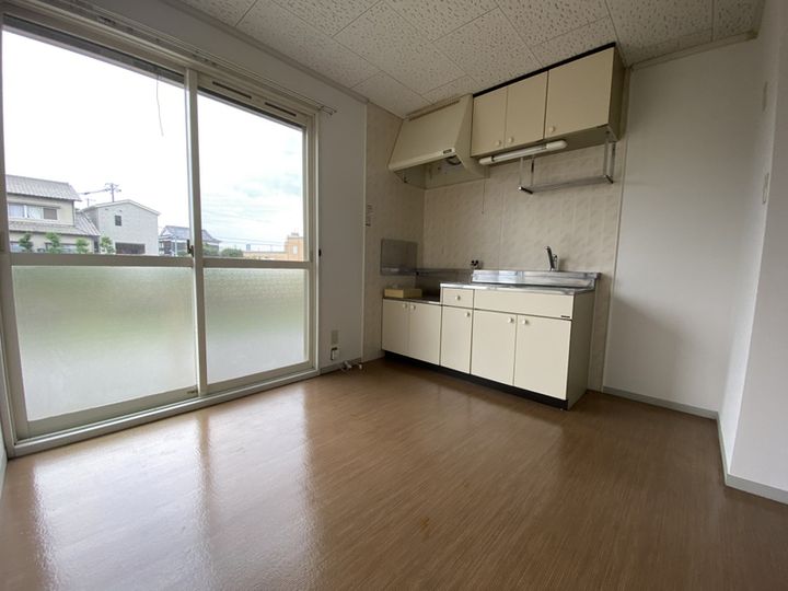 プレジールⅠの居間