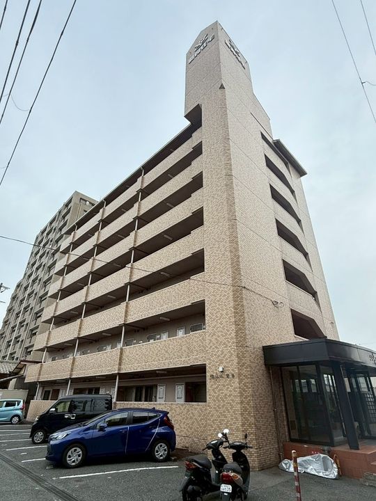 ジュネス野里503の外観