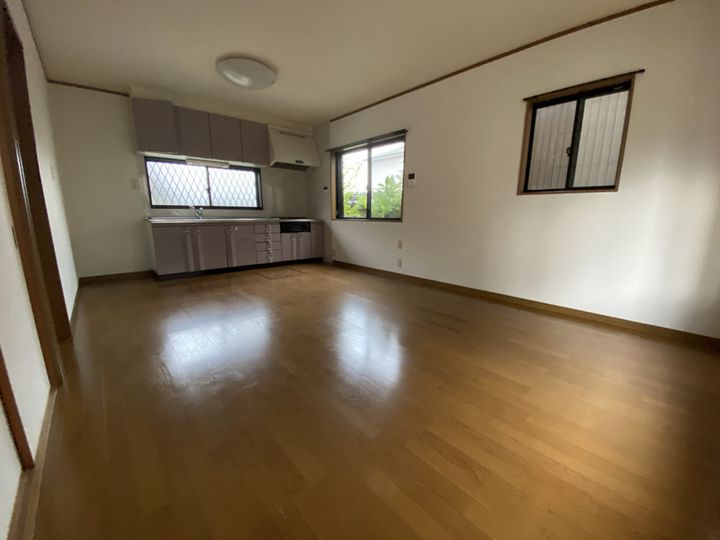 兵庫県姫路市西庄(一戸建)の賃貸物件1の居間