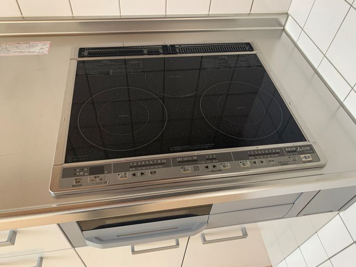 奥野ビルのキッチン