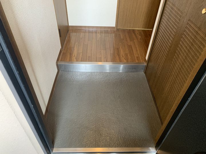 キャッスルコート赤穂の玄関