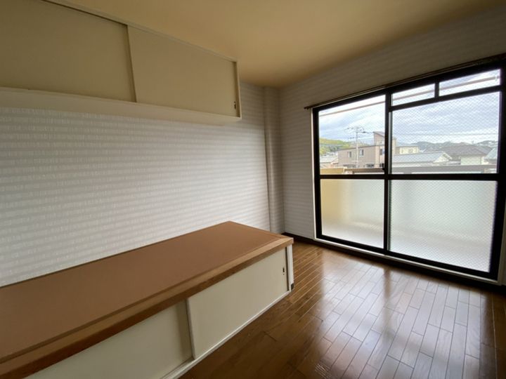 オーキッドコートの居間