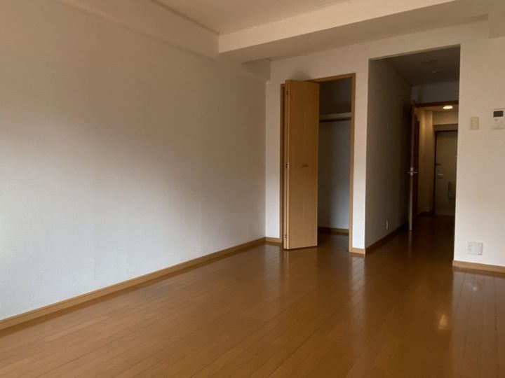 コンフォート 本町205の寝室