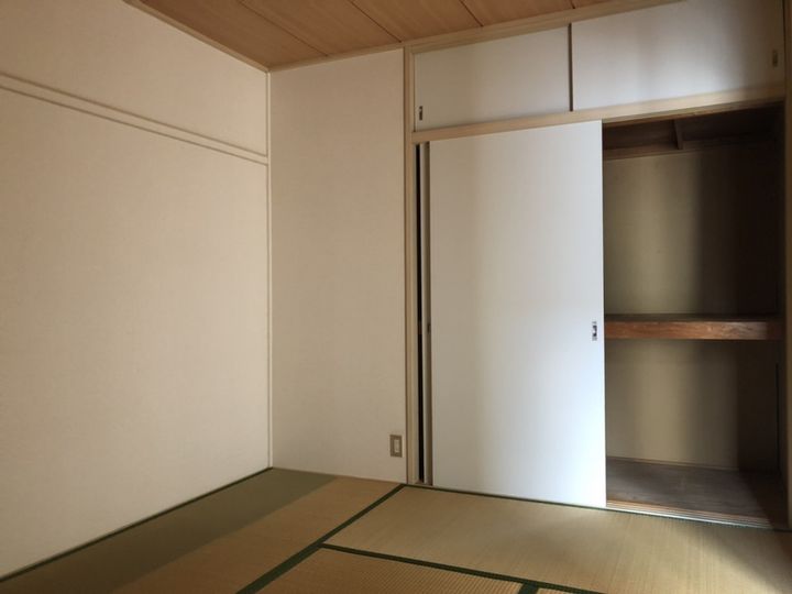 サンシティ下手野の寝室