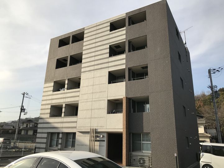 ワイズ オブリガートの外観