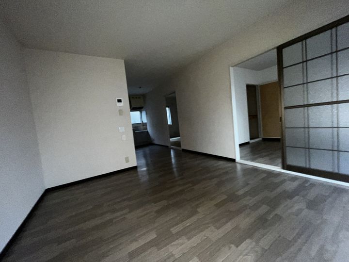 グリーンハイツ高砂の居間