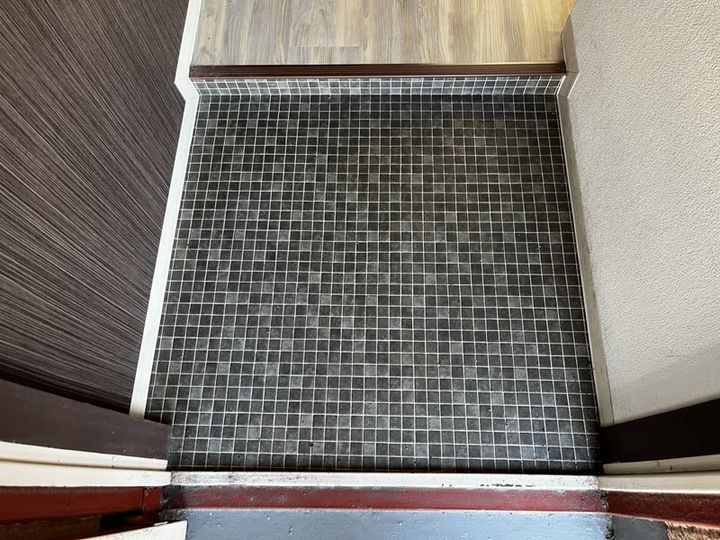 FELICE手柄の玄関