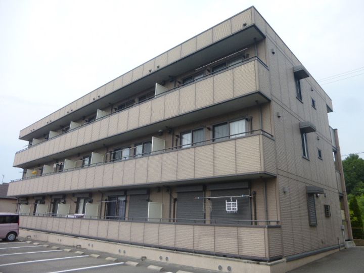 パークハイム参番館 B棟の外観