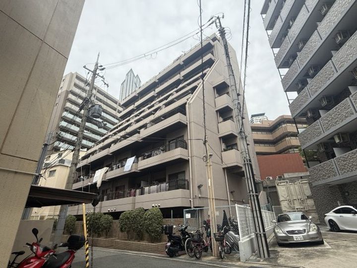 朝日プラザ新神戸の外観