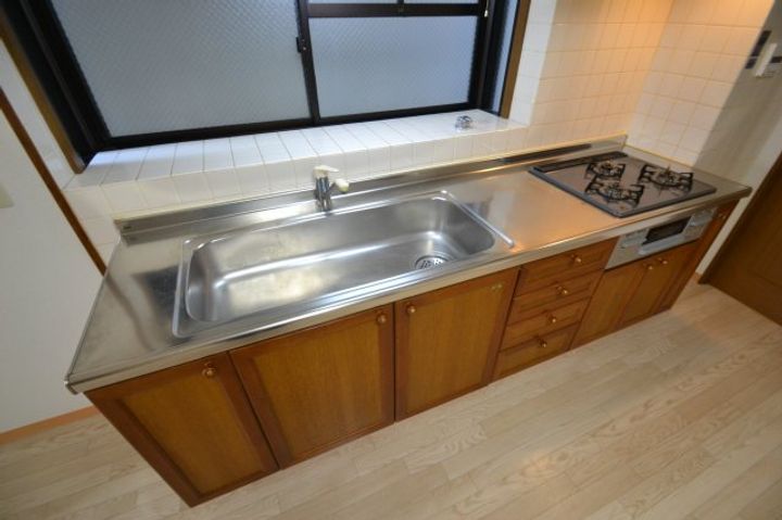 テレ・アビーテ神戸のキッチン