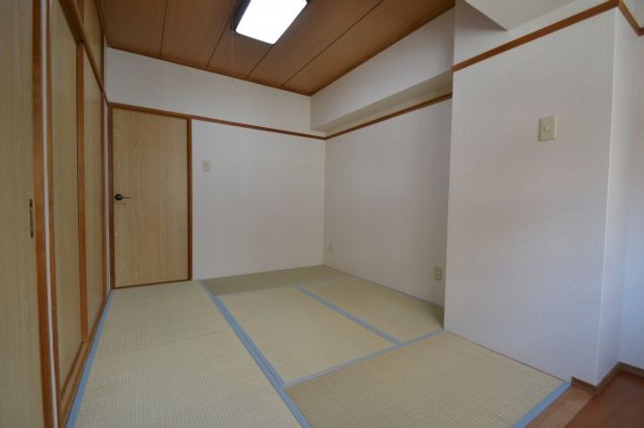 テレ・アビーテ神戸の寝室