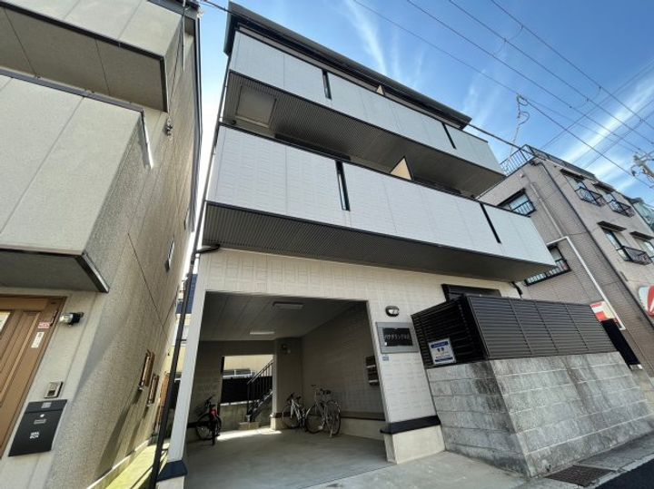 パナグランデ本庄の外観