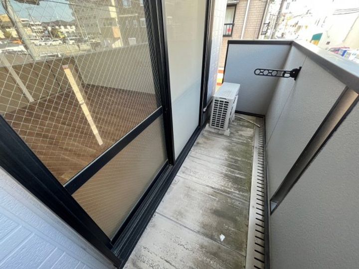 パナグランデ本庄の玄関