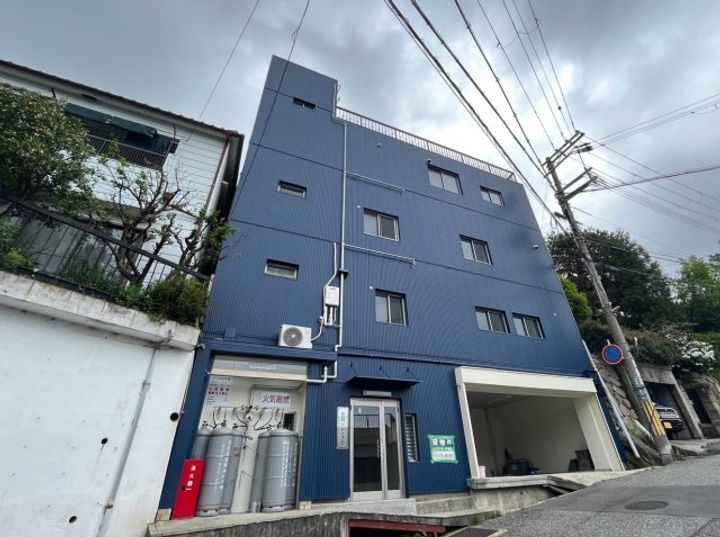 鶯橋マンションの外観