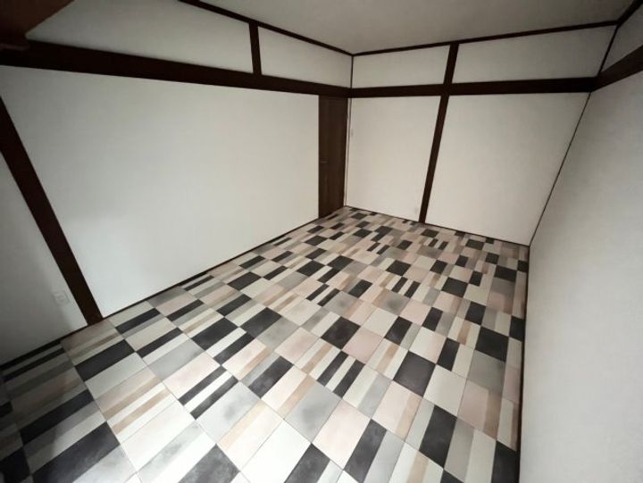 鶯橋マンションの内装