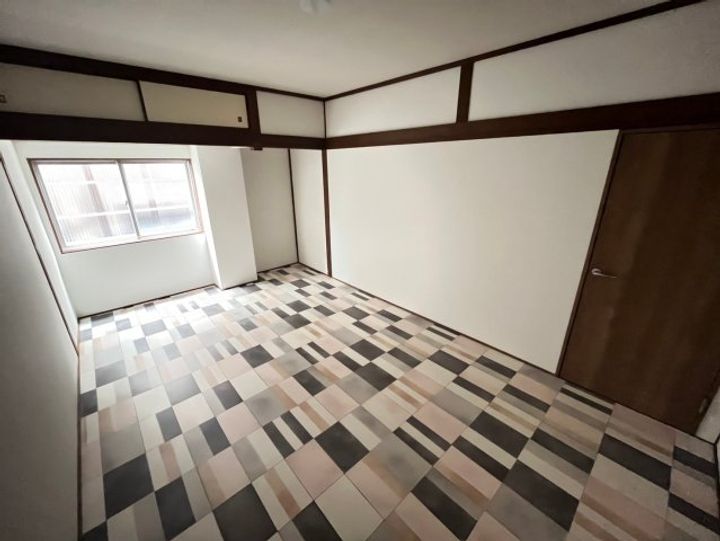 鶯橋マンションの内装