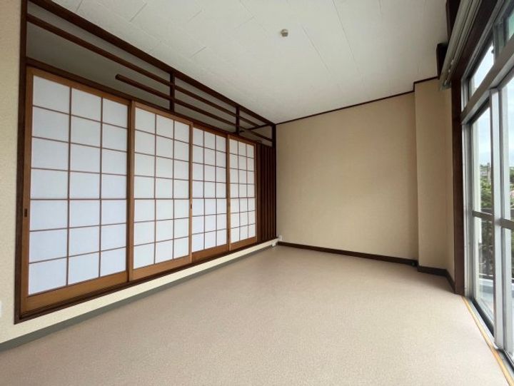 鶯橋マンションの内装