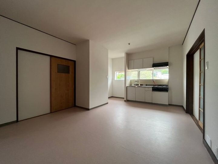 鶯橋マンションの居間