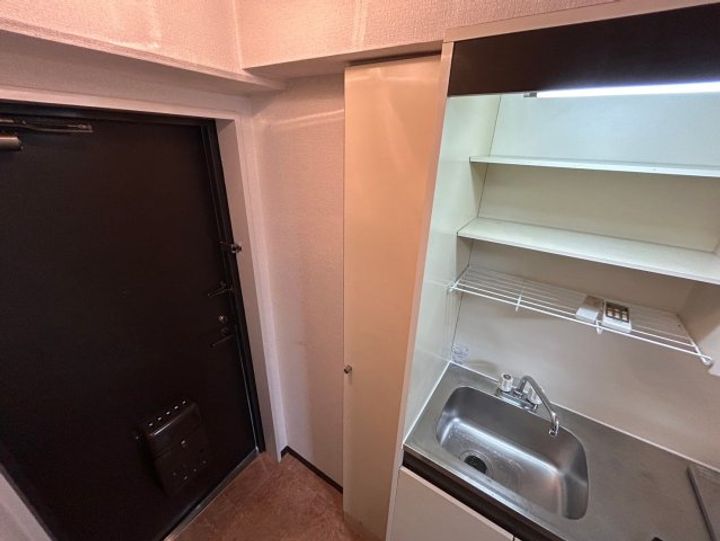 普茶マンションの内装