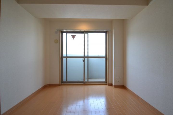 ロイヤルヒル神戸三ノ宮2の内装