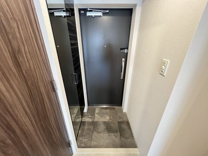 Cion KOBE WESTの玄関