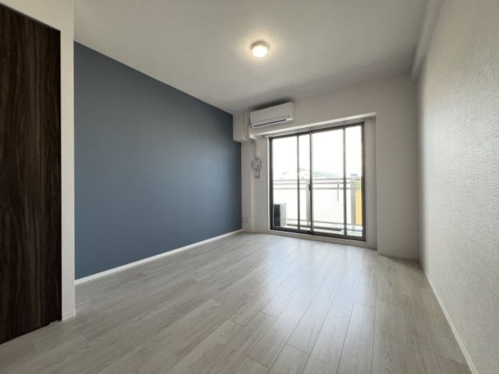 Cion KOBE WESTの居間