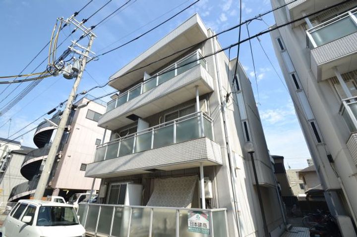 ラガール深江の外観