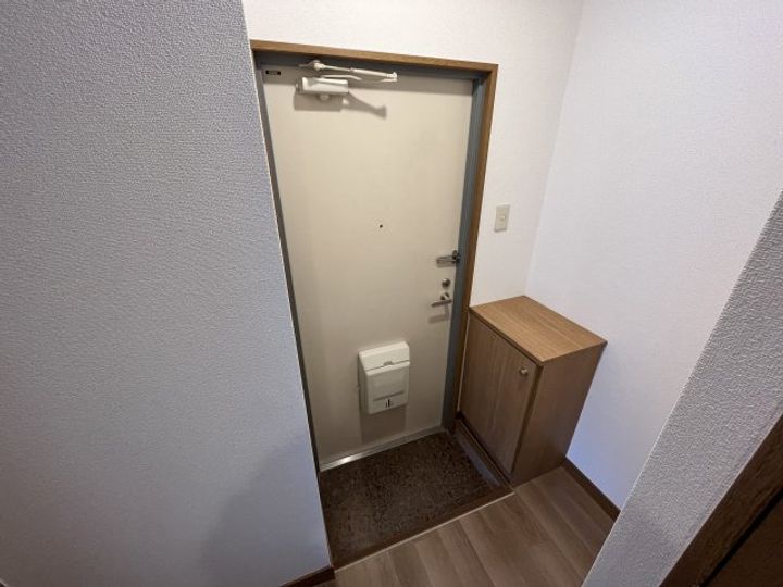 18Kasuganoの玄関