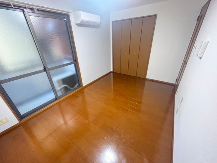 プランドール湊川の内装